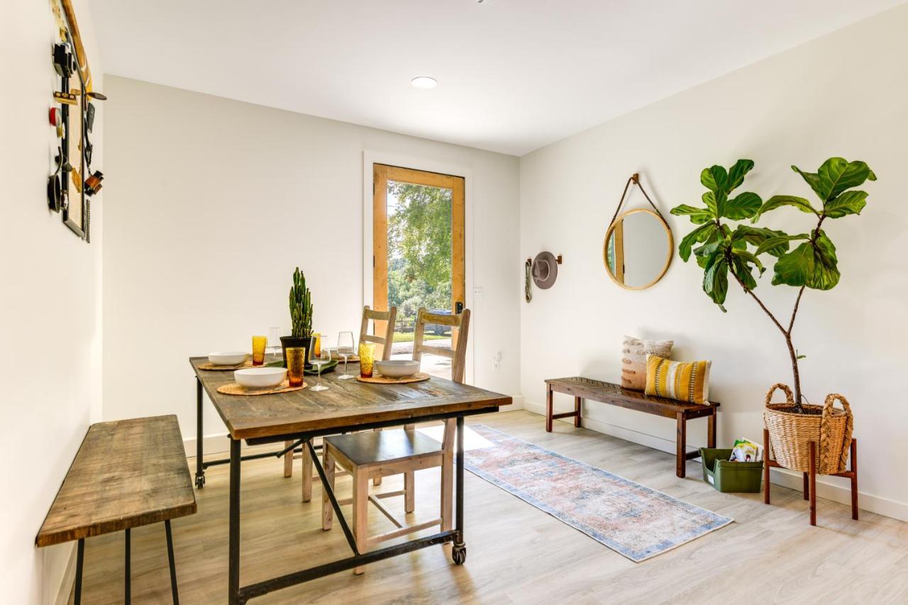 With Fire Pit, Hikes And Bikes Near Dtwn! Apartment *